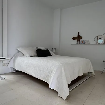 Misterhost Luxury Penthouse Arenal דירה *