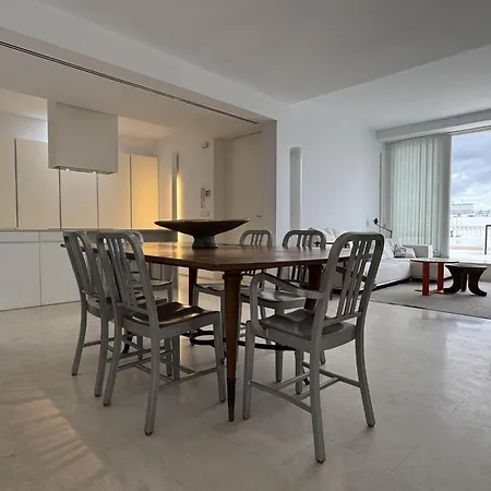 Misterhost Luxury Penthouse Arenal Apartment
